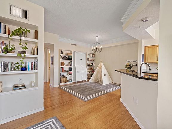 Home For Sale In Tierra Verde