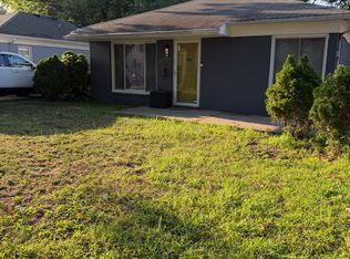25046 Colgate St, Dearborn Heights, MI 48125