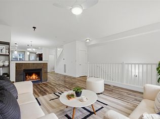 2115 201st Pl SE UNIT B2, Bothell, WA 98012