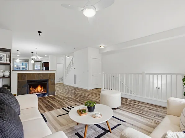 2115 201st Place SE #B2, Bothell, WA 98012