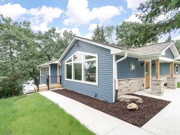 E13365 Suekay Dr, Merrimac, WI 53561