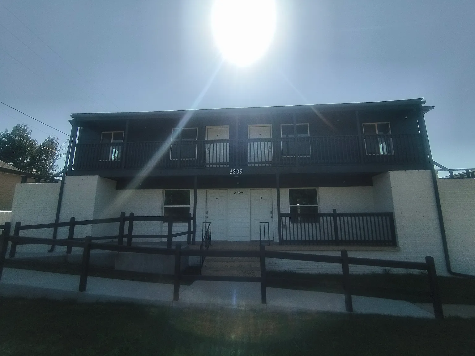 2 bed, 695 sqft, $1,195 — Photo 2