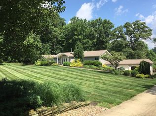 2239 Round Rock Dr, Akron, OH 44333