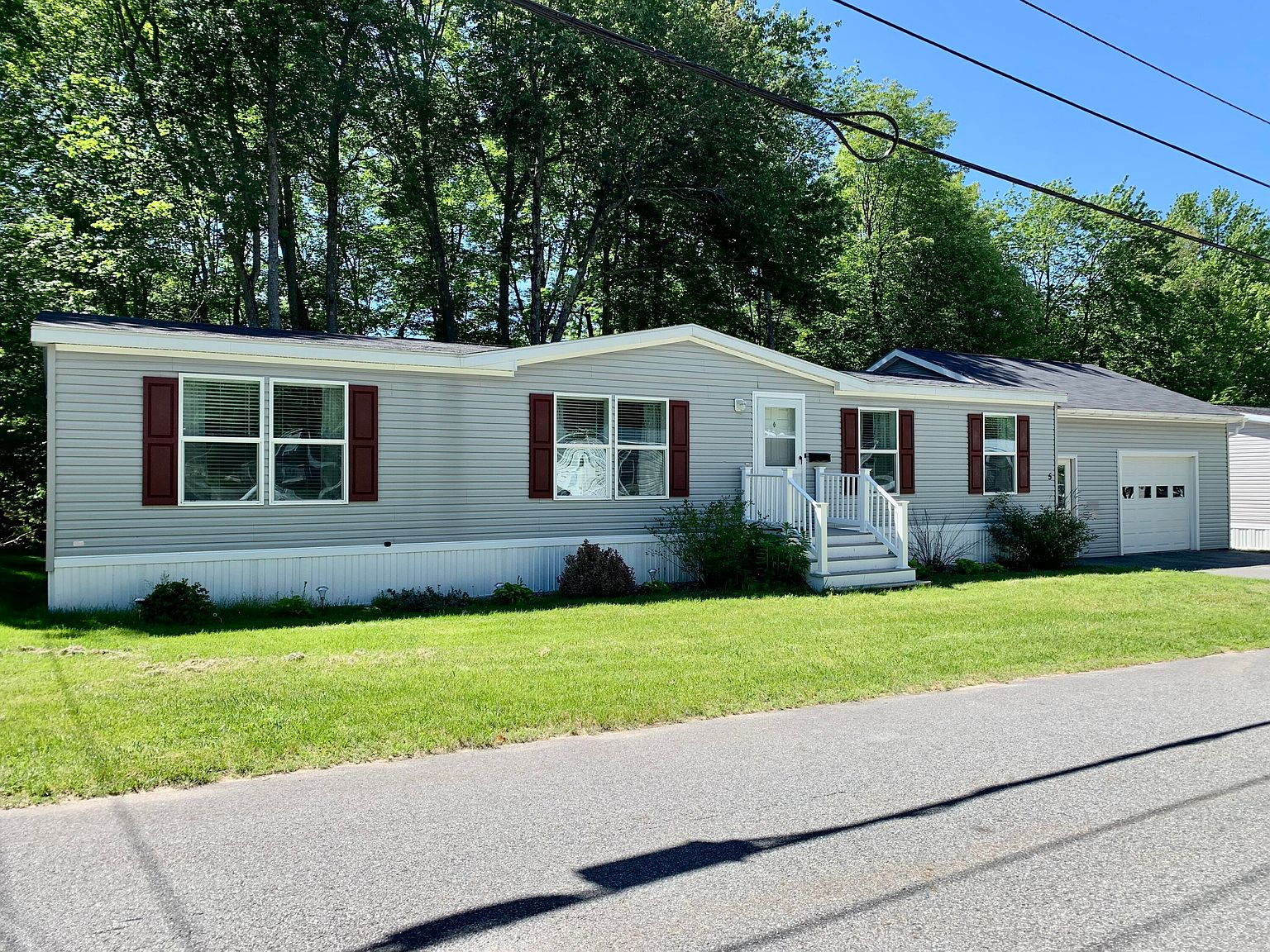 5 Stanley Drive, Lisbon, ME 04250 Zillow
