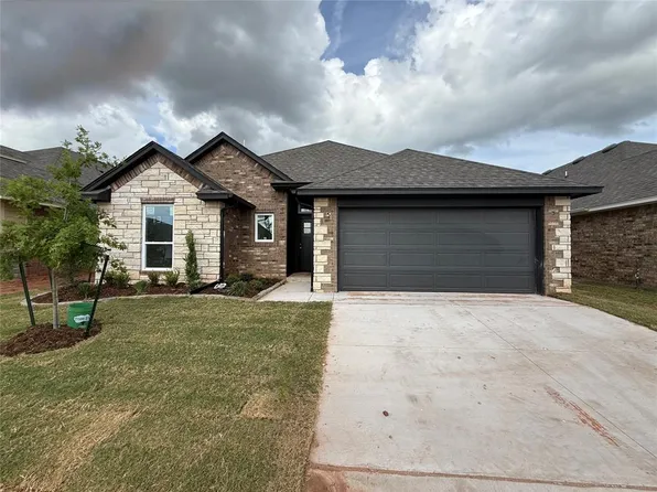 1320 Colonial Ave, Tuttle, OK 73089