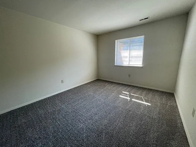 Autumn Ridge Apartments — Photo 73