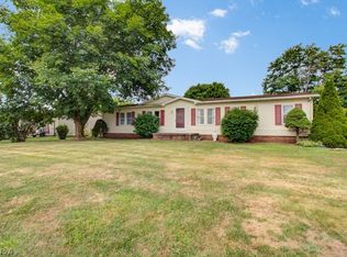 867 Robertsville Rd, Malvern, OH 44644