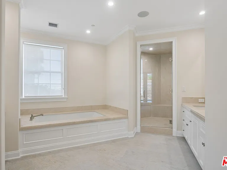 15201 McKendree Ave — Photo 23