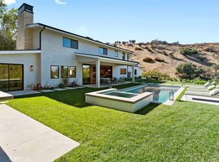17269 Luverne Pl, Encino, CA 91316