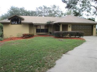 1221 Palmetto Rd, Eustis, FL 32726