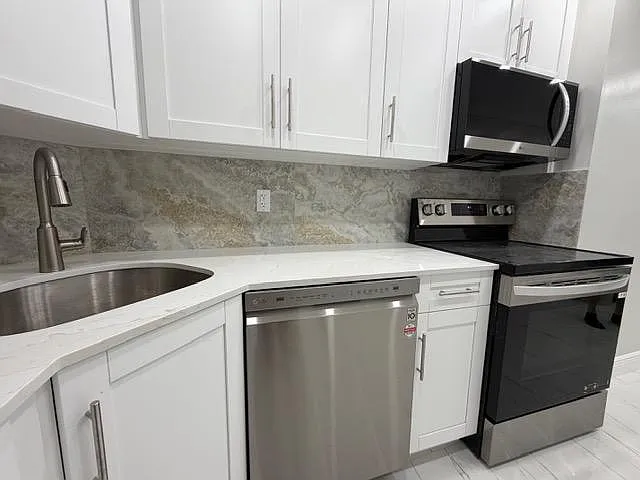 659 W Oakland Park Blvd #207C — Photo 5