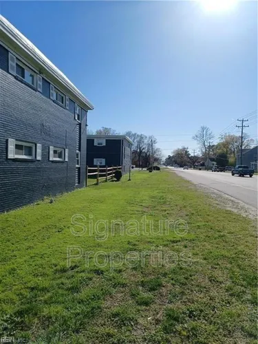 200 Pullman Ave Photo 1