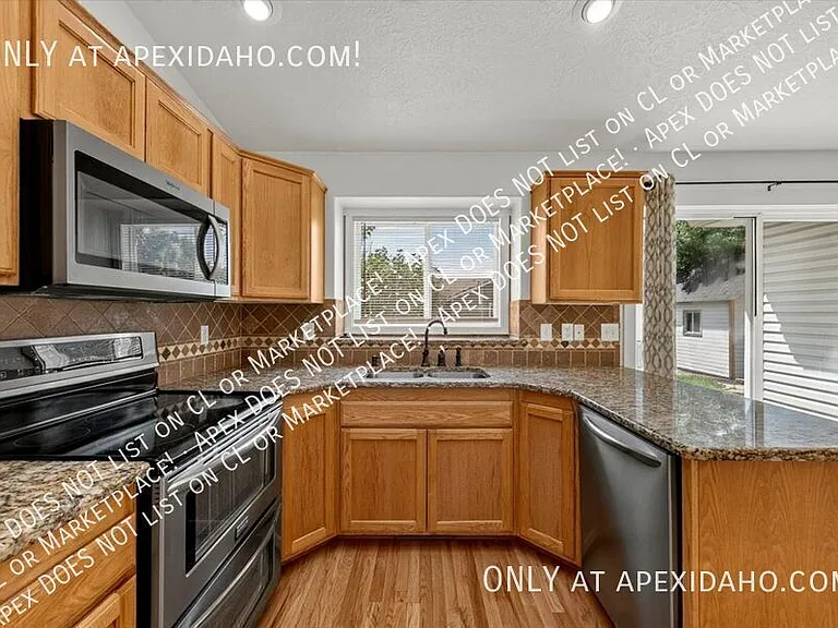 5329 N Forbes Ave — Photo 13