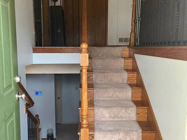 2813 Spring Garden St — Photo 4