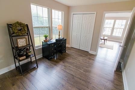 5th image of 114 Long Bay Ct