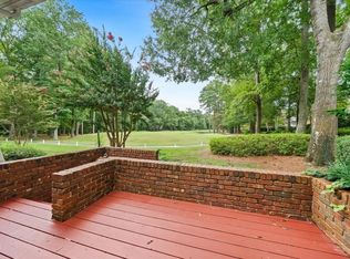107 Greensview Dr, Cary, NC 27518