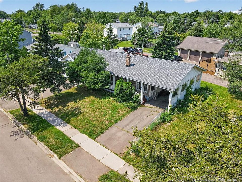 1st image of 9 Keenan Dr