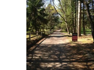 8 Dare Ln, Sewell, NJ 08080