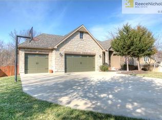 15265 Linden Ct, Bonner Springs, KS 66012