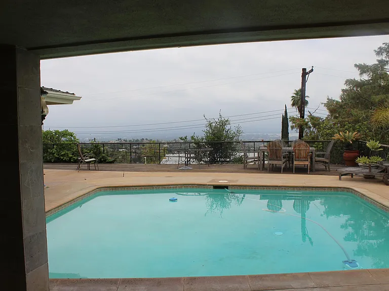 3446 Alginet Dr — Photo 17