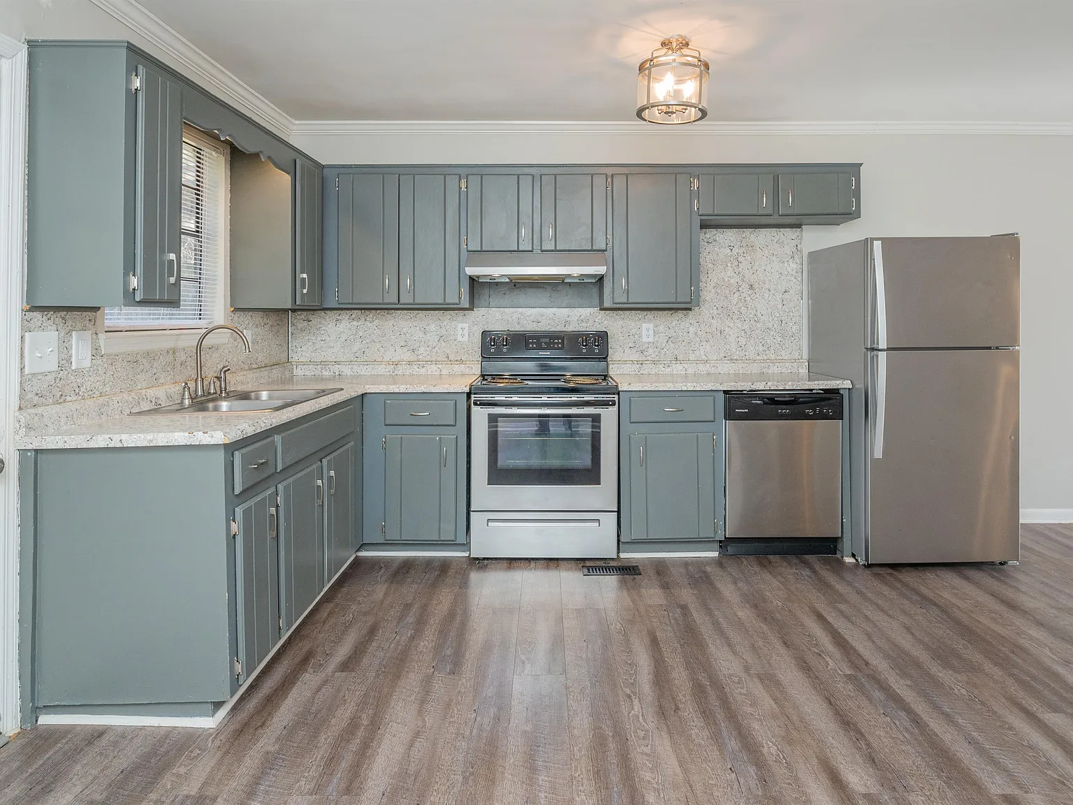 54 Worthington Drive - 2 — Photo 3