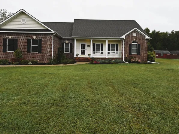 15300 Electric Pl, Hughesville, MD 20637