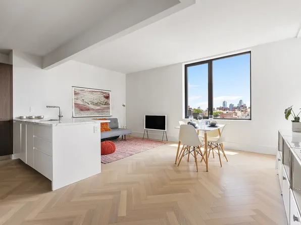 100 Avenue A APT 7, New York, NY 10009