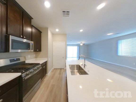 4th image of 9458 White Fir Grove Ct