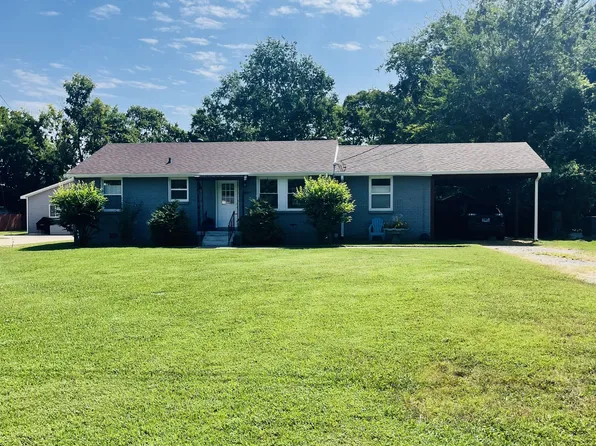 907 Hunt St, Murfreesboro, TN 37130