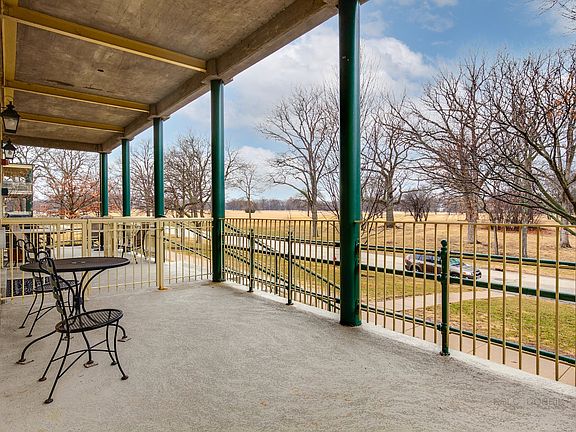 EnclosedPorch