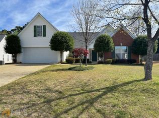 490 Windsor Brook Ln, Lawrenceville, GA 30045