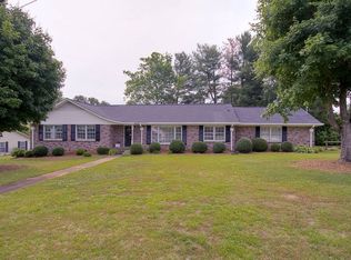 2 Ayrshire Dr, Greenville, SC 29615