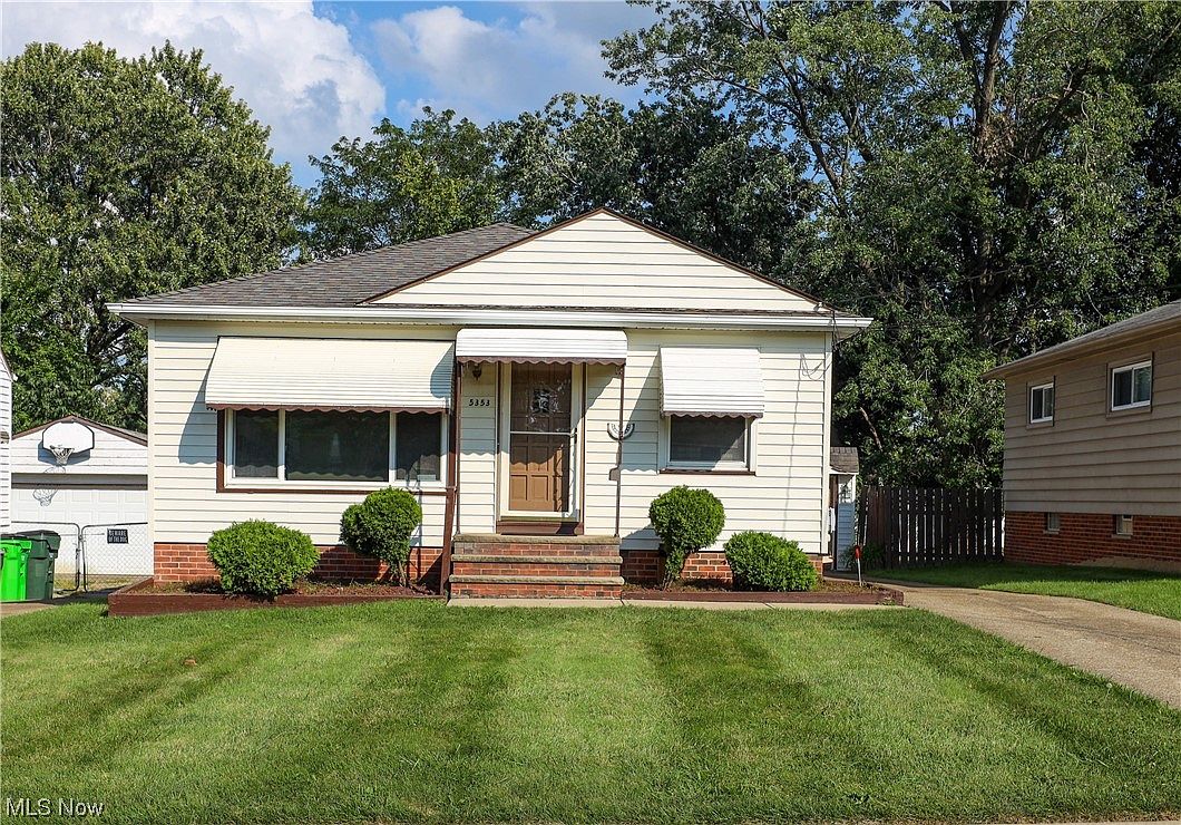 5353 E 131st St, Garfield Heights, OH 44125 | Zillow