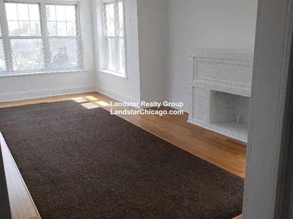6300 N Oakley Ave, Chicago, IL
