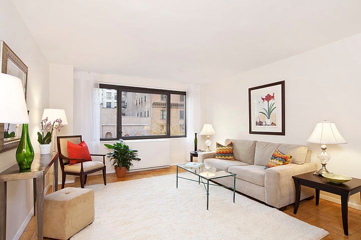 1st image of 10 W 66th St APT 6C