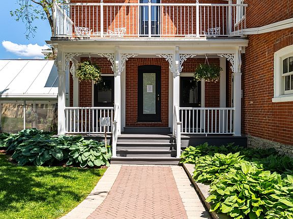 3rd image of 343 Main St E