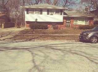 701 W Sunset Dr, Glenwood, IL 60425