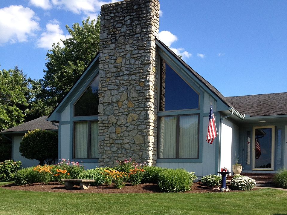 1st image of 4569 Laura Marie Dr