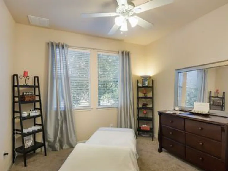 2822 Cascade Mist — Photo 8