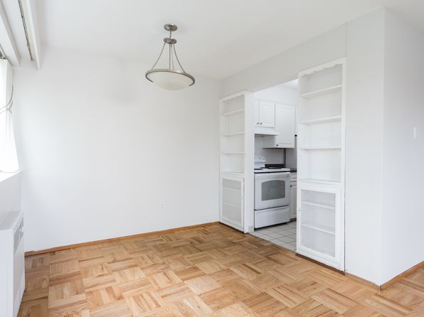 2 bedroom rental in Vancouver — photo 6