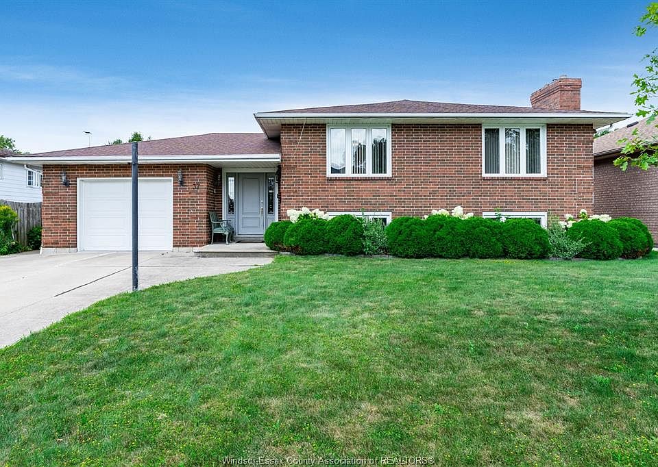 1st image of 37 Elizabeth Cres
