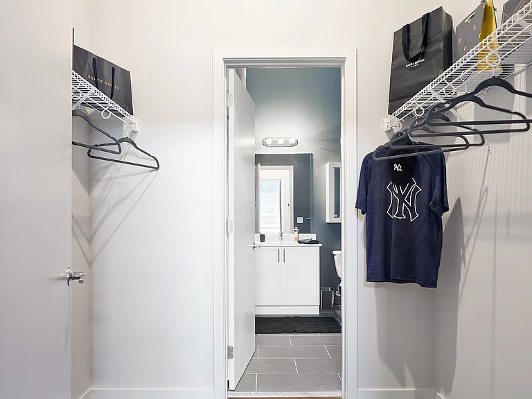 7 University Place Blvd #722 — Photo 11