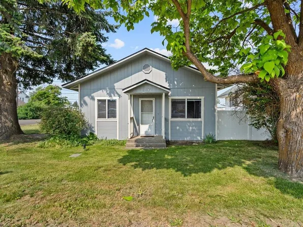207 N Lefevre St, Medical Lake, WA 99022