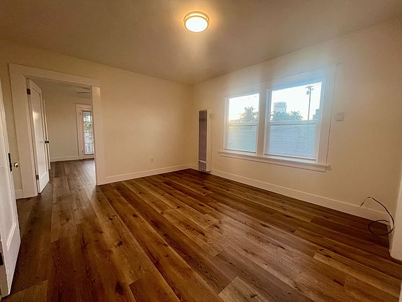 5th image of 1211 E 2nd St #1211