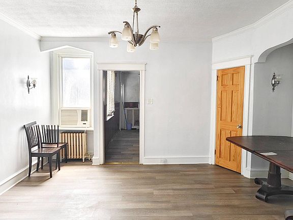 5th image of 3404 Ryan Ave