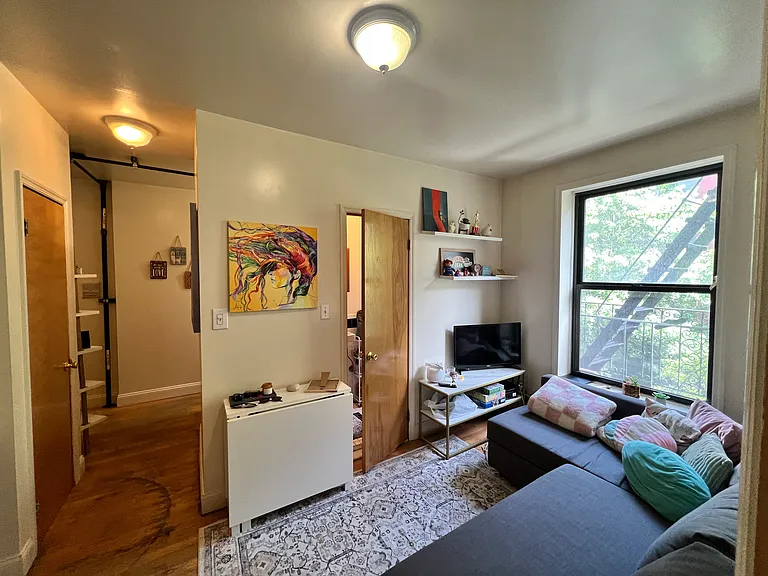 446 E 78th St #9 — Photo 5