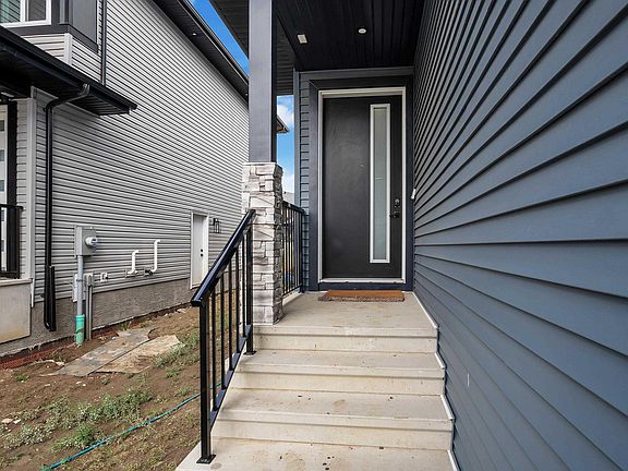 5th image of 5919 17th St NE