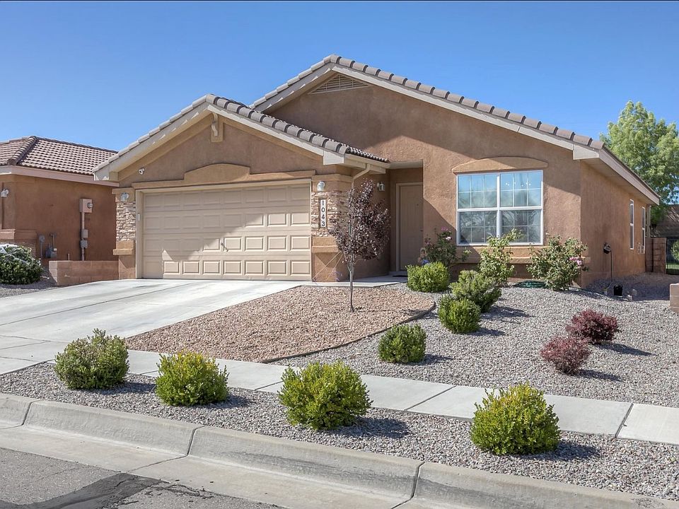 1st image of 1043 Pacaya Dr NW