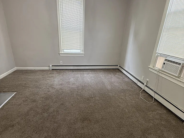 200 Armstrong St #A — Photo 4