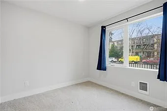 13333A Greenwood Ave N — Photo 21